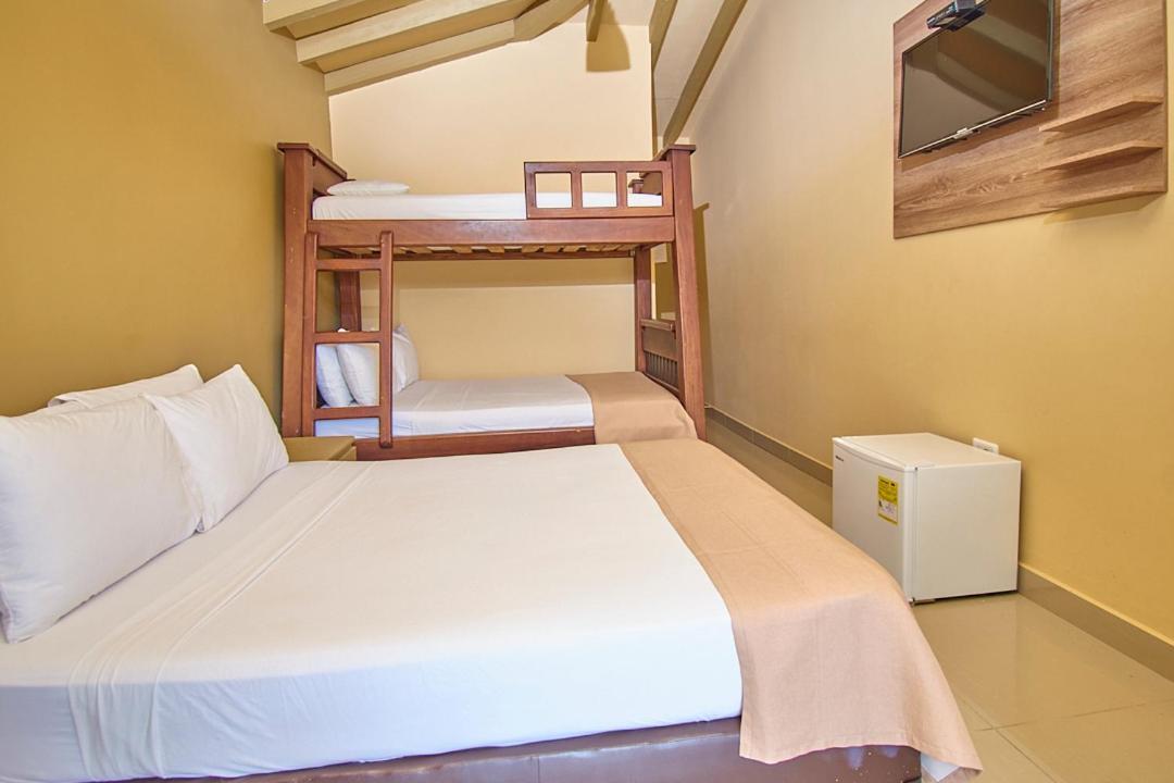 Mansion By Bernalo Hotels Guatape Luaran gambar