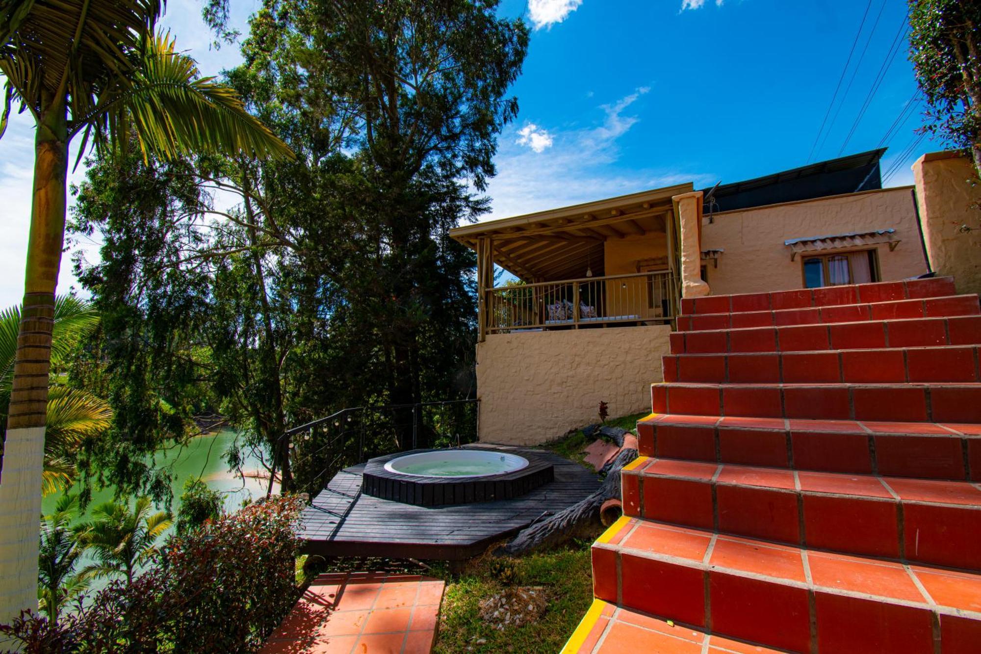 Mansion By Bernalo Hotels Guatape Luaran gambar