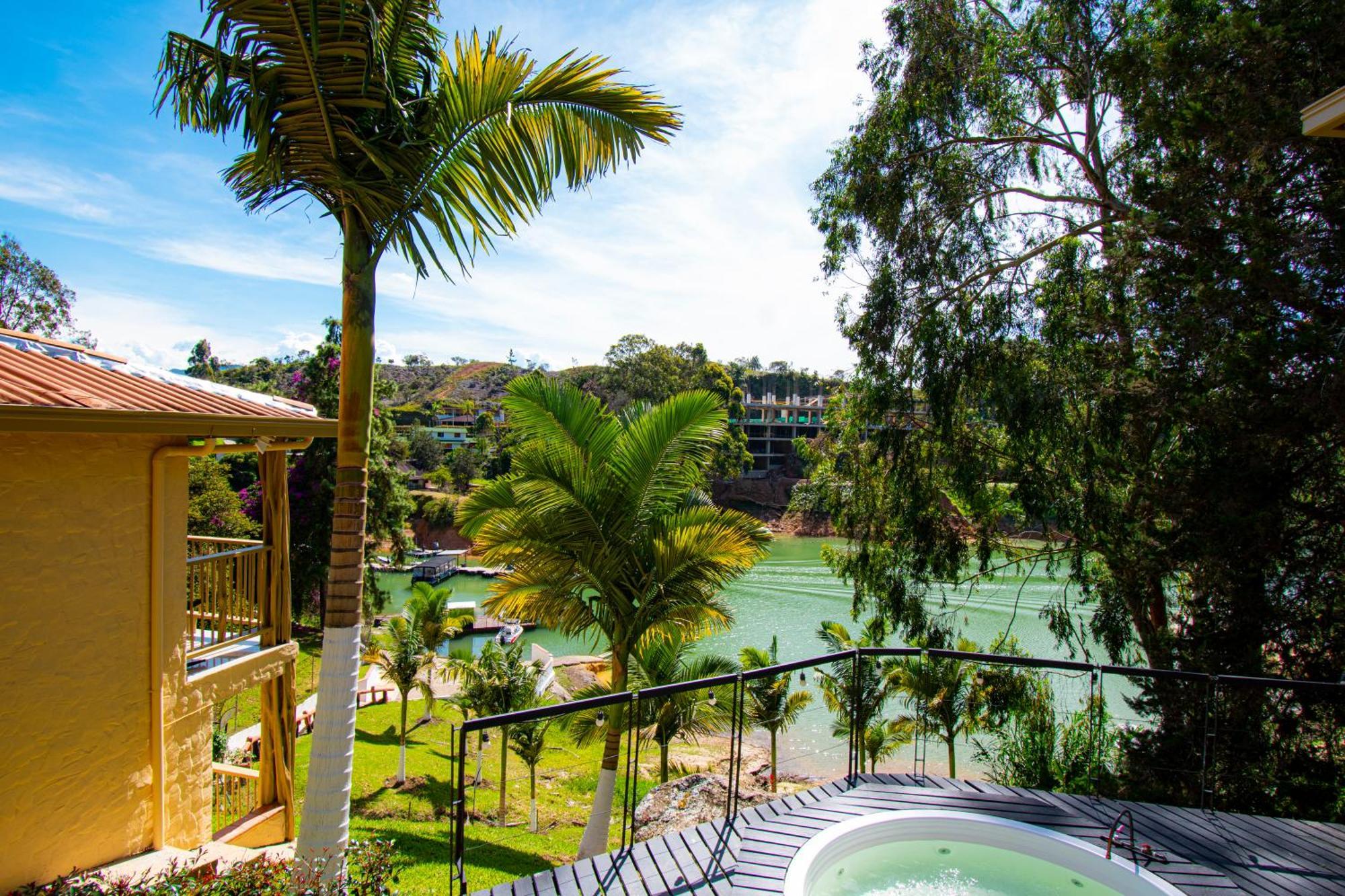 Mansion By Bernalo Hotels Guatape Luaran gambar